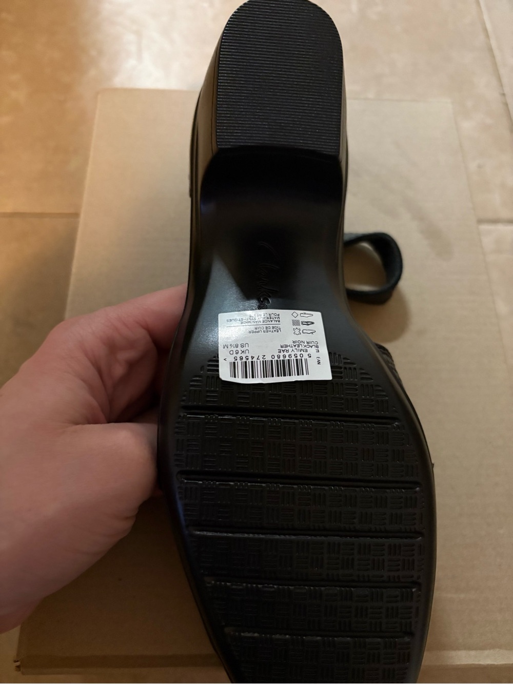 Clarks Collection Emily Rae Black Leather Ankle Strap Pumps Size 8.5 M NIB - Picture 3 of 3